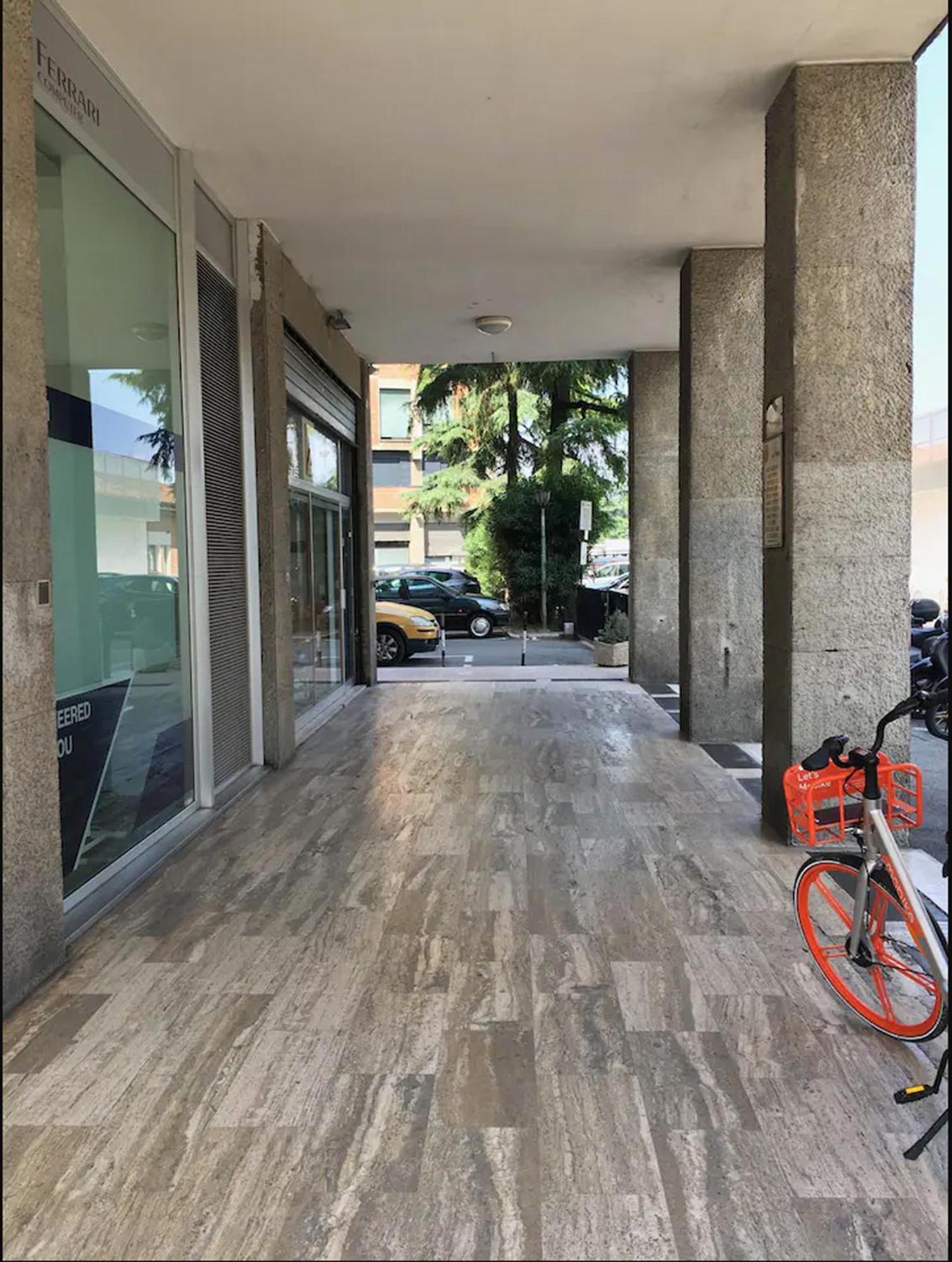 Happy Home Bo Centro Free Private Parking Bolonha Exterior foto